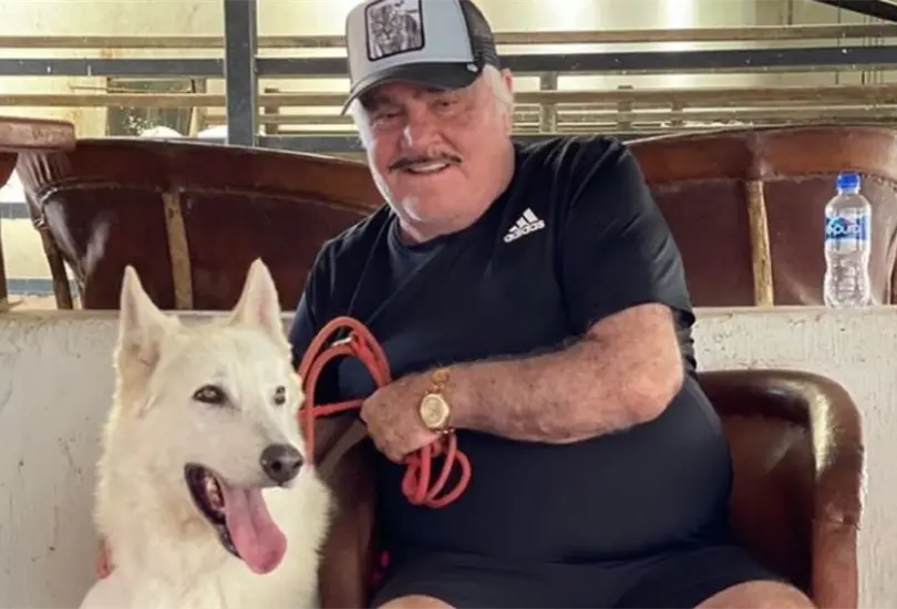 Vicente Fern&aacute;ndez, en terapia intensiva y con asistencia ventilatoria