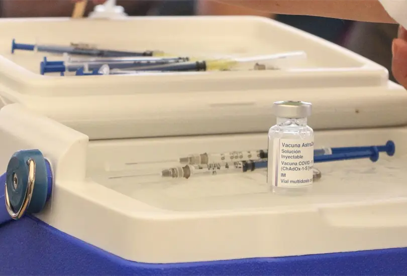 Dan plazo a capitalinos para acudir por segunda dosis de la vacuna AstraZeneca Dan plazo a capitalinos para acudir por segunda dosis de la vacuna AstraZeneca
