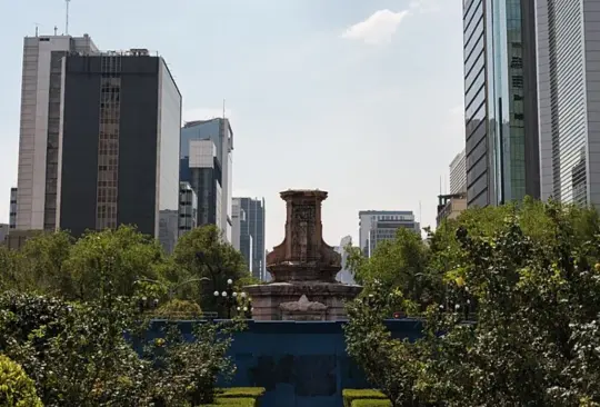 Lanzan petición para que estatua de Cristóbal Colón vuelva a Reforma