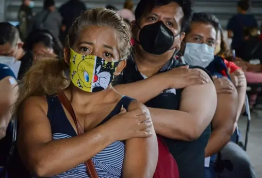 Personas sin vacuna antiCOVID tienen 11 veces más riesgo de morir: CDC