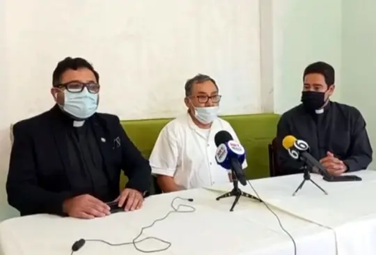Me malinterpretaron, dice sacerdote que prefiere matar a mamás a que éstas aborten