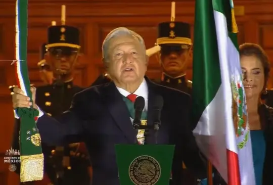 AMLO da el Grito en un Zócalo vacío y recordando al México prehispánico