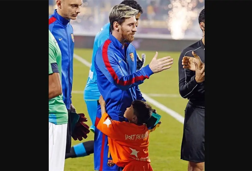 Por favor s&aacute;lvenme, fan de Messi pide ayuda para que lo saquen de Afganist&aacute;n 