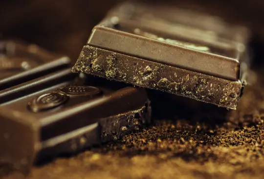 Te hace feliz y no provoca acné: los mitos y verdades del chocolate