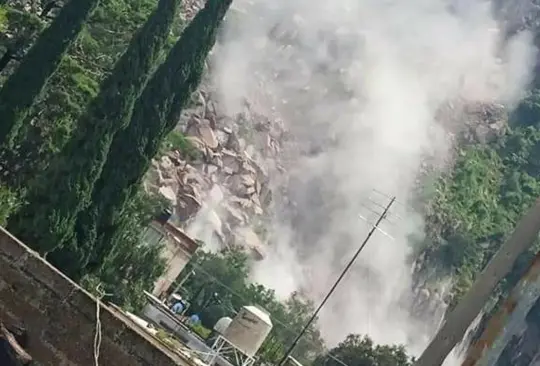 Así fue el momento exacto del deslave en el Cerro Gordo de Ecatepec 