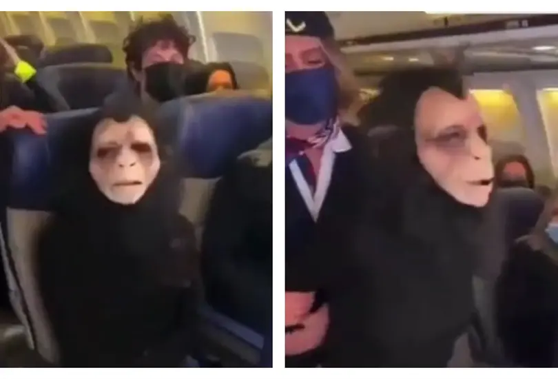 Bajan a mujer de avi&oacute;n por usar m&aacute;scara de chango en lugar de cubrebocas