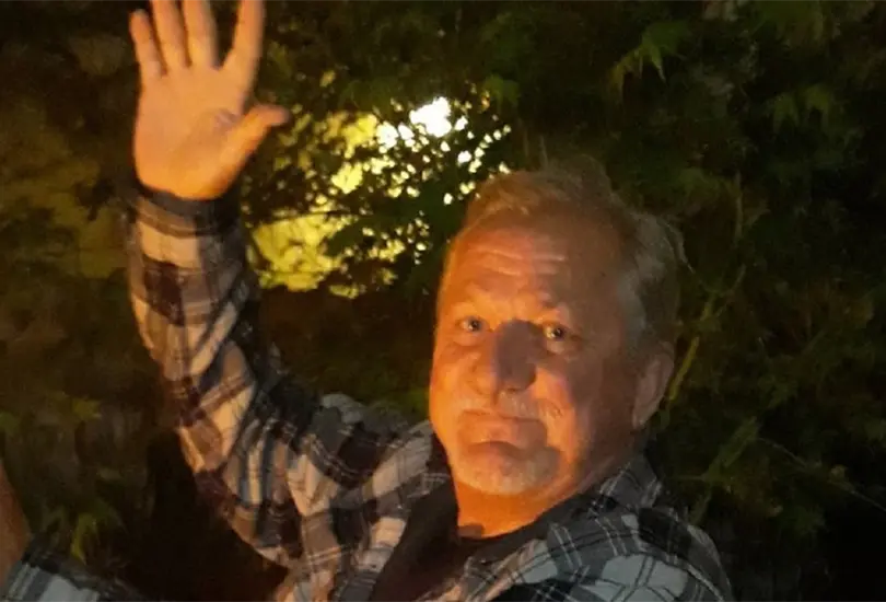 No le permiten hacer home office a un abuelito y muere por COVID-19 tras contagiarse No le permiten hacer home office a un abuelito y muere por COVID-19 tras contagiarse