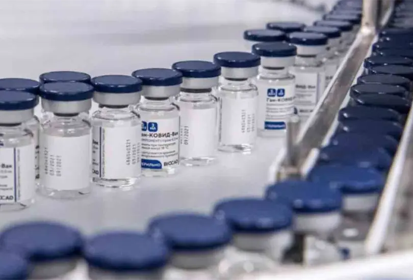 Vacuna Sputnik V genera m&aacute;s protecci&oacute;n contra &Oacute;micron que Pfizer: estudio