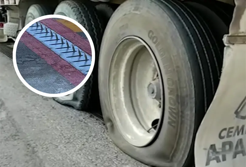 Por ahorrarse 162 pesos, conductor de tráiler gastaría hasta 150 mil tras estrenar poncha llantas Por ahorrarse 162 pesos, conductor de tráiler gastaría hasta 150 mil tras estrenar poncha llantas
