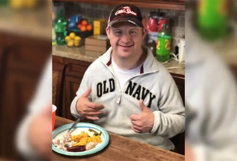 Restaurante despide a hombre con s&iacute;ndrome de Down tras 20 a&ntilde;os por "no poder trabajar normal"