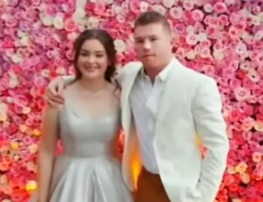 La fiesta, con aire de celebraci&oacute;n de 15 a&ntilde;os, estuvo llena de tonos rosas.