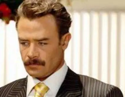  Sergio Sendel | Aar&oacute;n Montalvo Iturbe