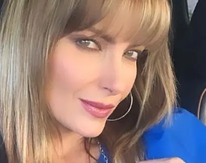 Era la esposa de Rodrigo, quien se embaraza de otro hombre y enga&ntilde;a a su esposo dici&eacute;ndole que es su hijo.