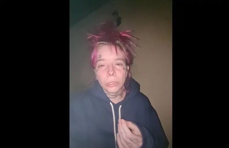Influencer llora por las críticas (TikTok)