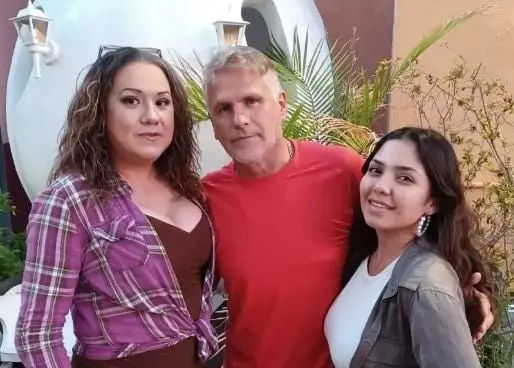 Interpret&oacute; a Alberto Miranda Clemente.