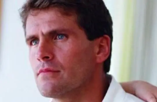 H&eacute;ctor Sober&oacute;n