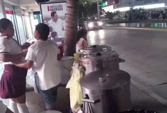 El hombre aseguró que no estaba dispuesto a pagar más de 20 pesos por un tamal por lo que fue duramente criticado en redes 