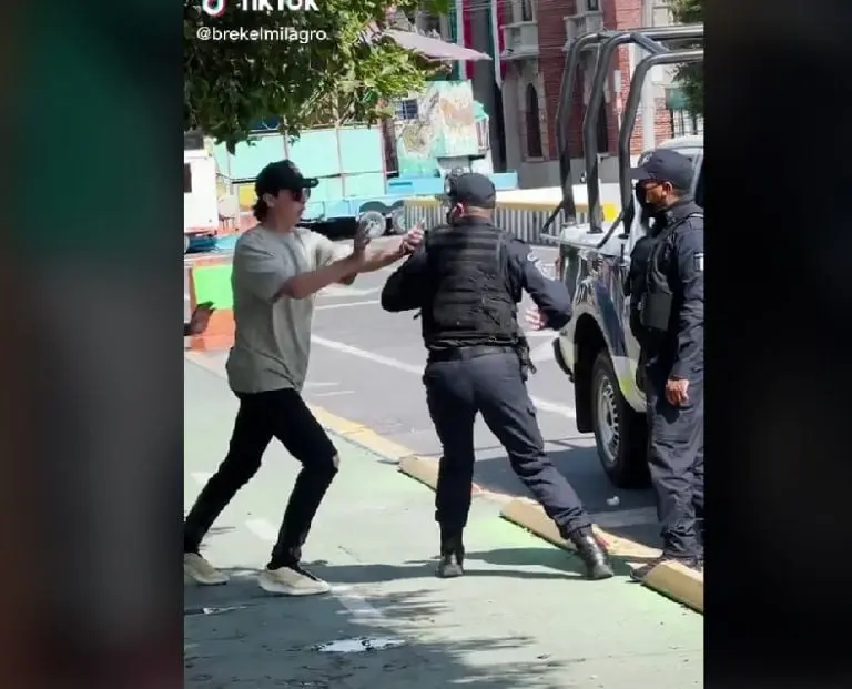 Tiktoker es detenido por broma a policía (TikTok)
