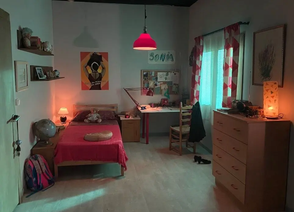 En 1999, alguien le arrebató la vida a Rocío Wanninkhof. Sospechan de la expareja de su madre, Dolores Vázquez. Sin embargo, una segunda víctima revelará la verdad.