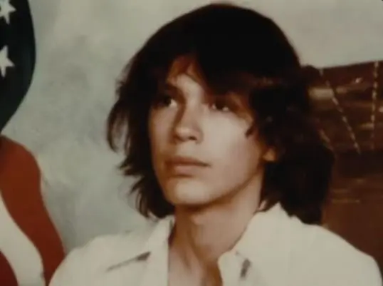 Richard Ramírez era conocido como el acosador nocturno, pero realmente se hizo conocido por la hilera de cadáveres que dejó a su paso en Los Ángeles en 1985.