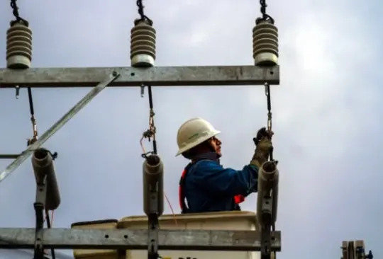 CFE presentó resultados financieros favorables alcanzando una mejora del 5 por ciento respecto a los resultados de agosto de 2021 Créditos: Cuartoscuro CFE presentó resultados financieros favorables alcanzando una mejora del 5 por ciento respecto a los resultados de agosto de 2021 Créditos: Cuartoscuro