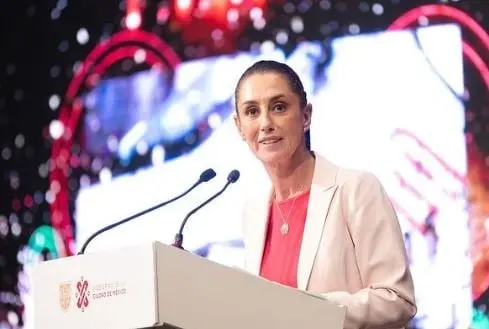 Formó parte de un grupo de científicos que se dedica a estudiar el cambio climático y en 2007 obtuvieron el Premio Nobel de la Paz por esta labor.