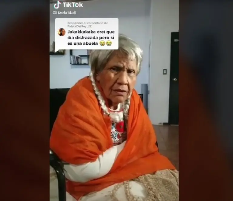 Joven disfraza a su abuela de Mamá Coco (TikTok)