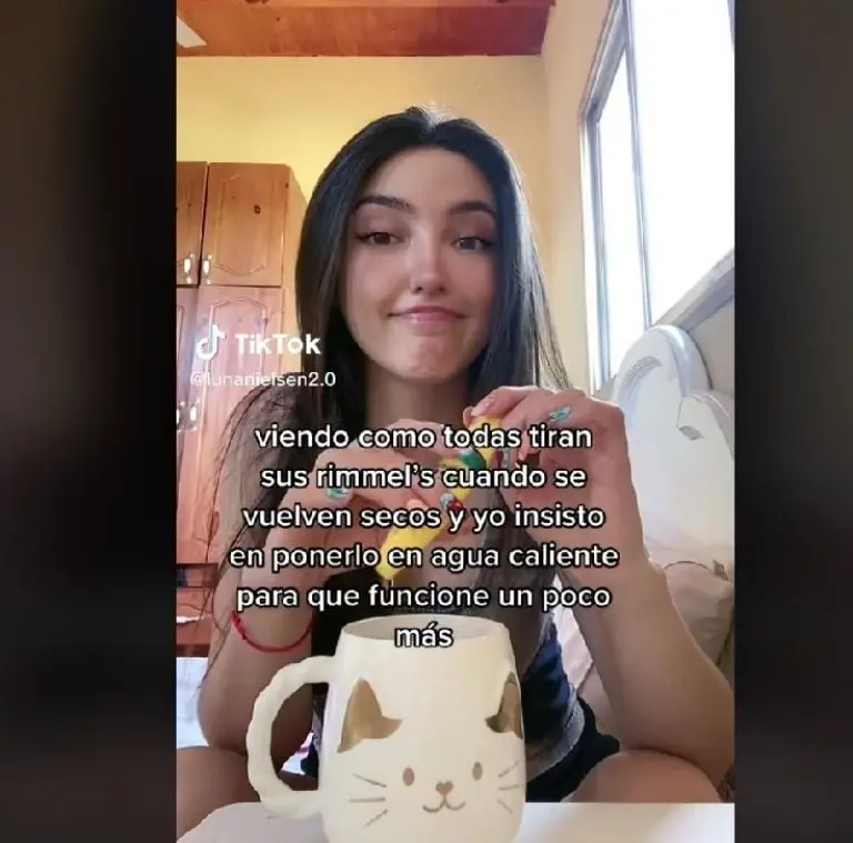 Tendencia del rimmel (TikTok)