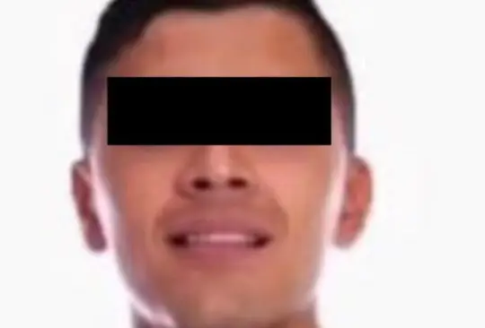 El joven de 27 años fue detenido junto a su madre y fueron puestos a disposición de la Autoridad Judicial quien definirá su situación jurídica. El joven de 27 años fue detenido junto a su madre y fueron puestos a disposición de la Autoridad Judicial quien definirá su situación jurídica.