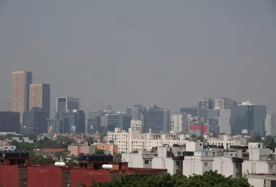 En la Ciudad de México y Estado de México hay doble no circula. En la Ciudad de México y Estado de México hay doble no circula.