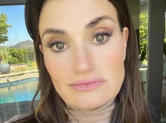 Era la prometida de Robert, quien trabajaba en una tienda de telas.