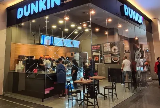 La nueva sucursal de Dunkin’ se encuentra en el recién estrenado centro comercial Torre Mitikah. La nueva sucursal de Dunkin’ se encuentra en el recién estrenado centro comercial Torre Mitikah.