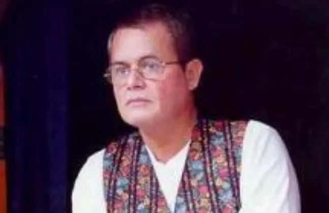 Era uno de los vecinos de la familia y mejor amigo de C&eacute;sar. Era un sujeto alegre, aunque mujeriego y fiestero que siempre quer&iacute;a llevarse al padre 'de parranda'. El actor falleci&oacute; en 2005.