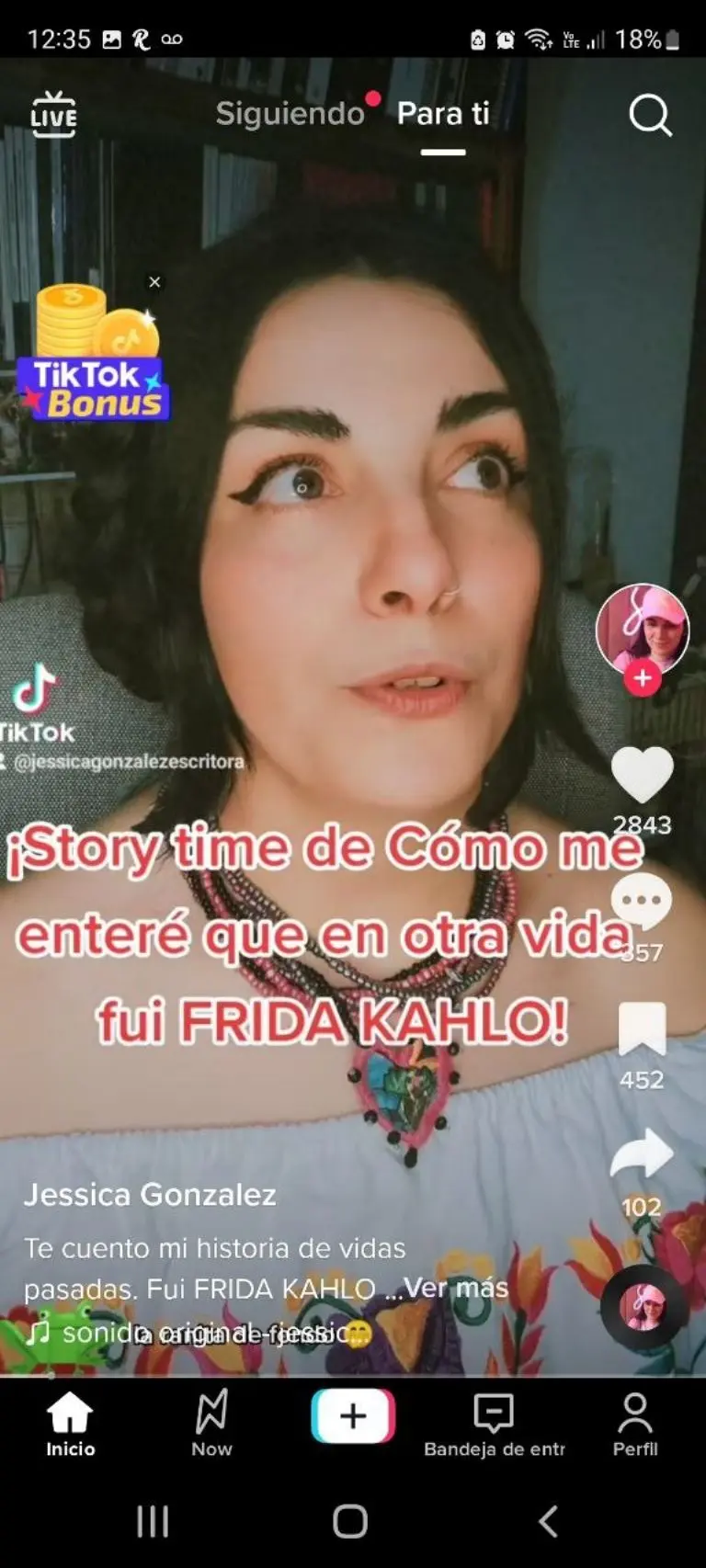 Mujer asegura ser Frida Kahlo - Tomada de video