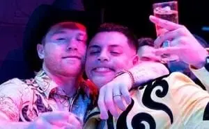Saúl Canelo Álvarez defendió a Eduin Caz de los señalamientos por supuesto alcoholismo Créditos: Instagram Saúl Canelo Álvarez defendió a Eduin Caz de los señalamientos por supuesto alcoholismo Créditos: Instagram