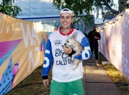 El cantante canadiense reúne a 113,8 millones de personas en su cuenta.