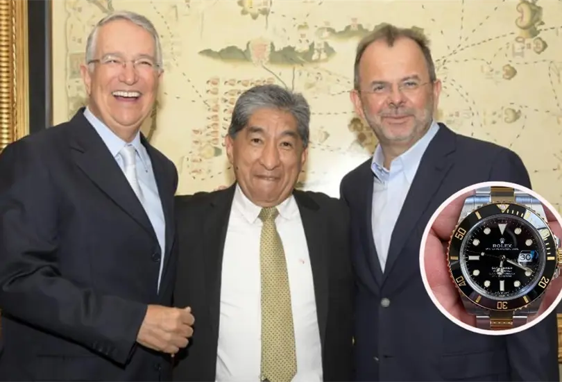 Salinas Pliego regala un Rolex a un empleado 