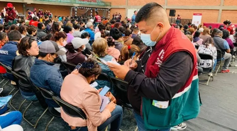 Beneficiarios Mi Beca para Empezar. Foto: Twitter (@BienestarEdu).