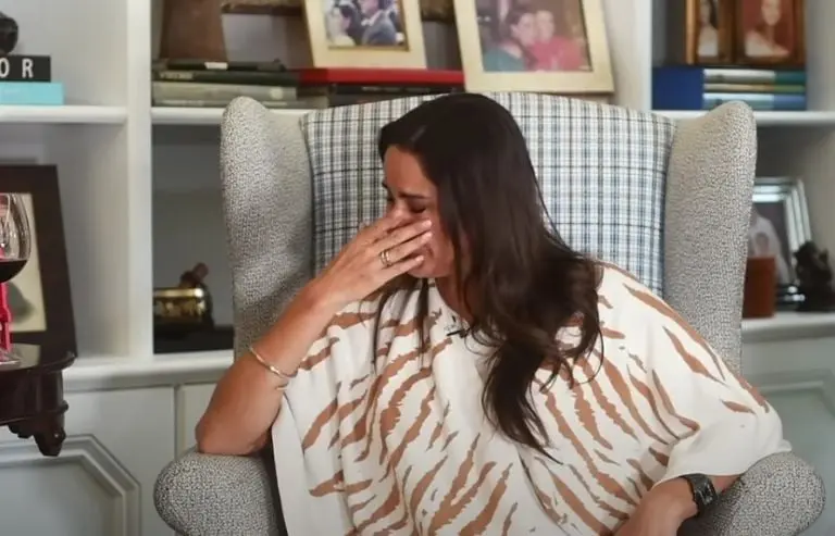 Paola Rojas llora al hablar del escándalo de Zague (YouTube)