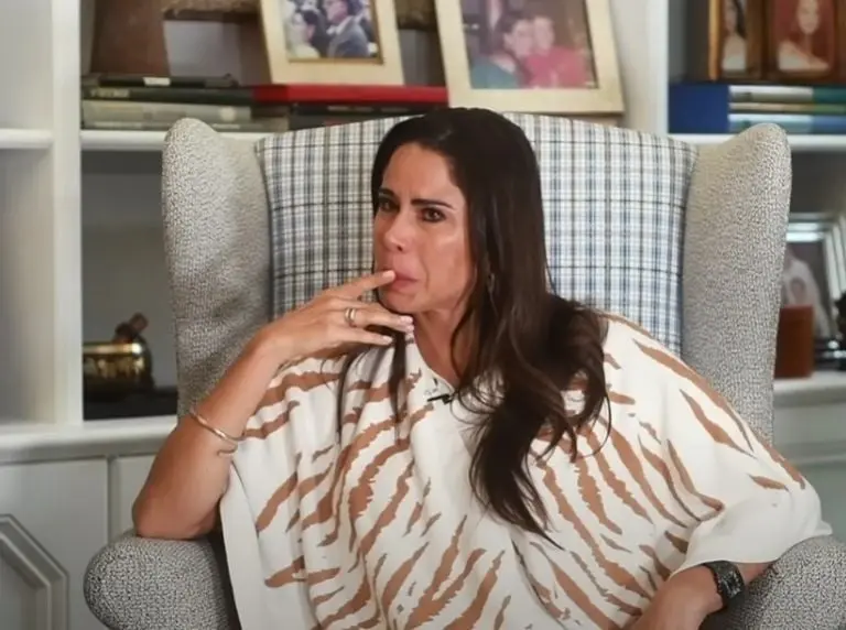Paola Rojas llora al hablar del escándalo de Zague (YouTube)