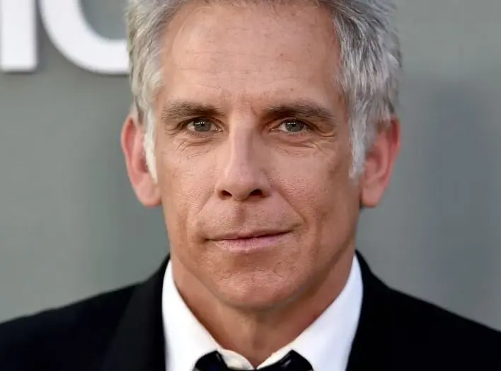 Era un enfermero que vivía en Chicago y estaba enamorado de Pam, pero primero tenía que obtener el permiso de su suegro para proponerle matrimonio.