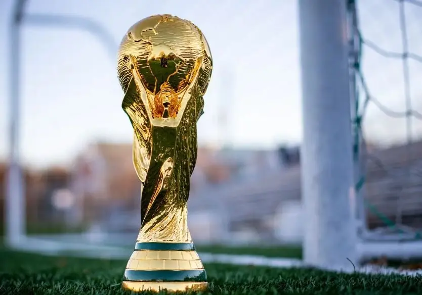 A partir de entonces, todas las ediciones han contado con su propio personaje conmemorativo.