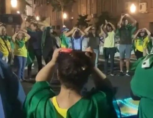 Sucedió frente al Comando Militar del Sur, en Porto Alegre. Sucedió frente al Comando Militar del Sur, en Porto Alegre.