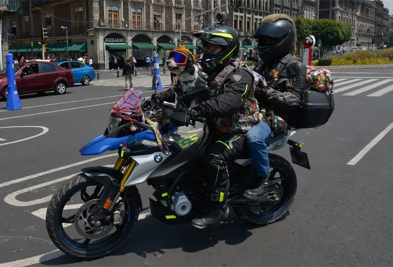 Motociclistas tendrán restricciones para circular en la CDMX. Motociclistas tendrán restricciones para circular en la CDMX.
