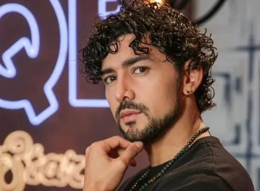  El ganador de “Operación Triunfo” interpretó a Frank, uno de los integrantes de “Los Guapos”.