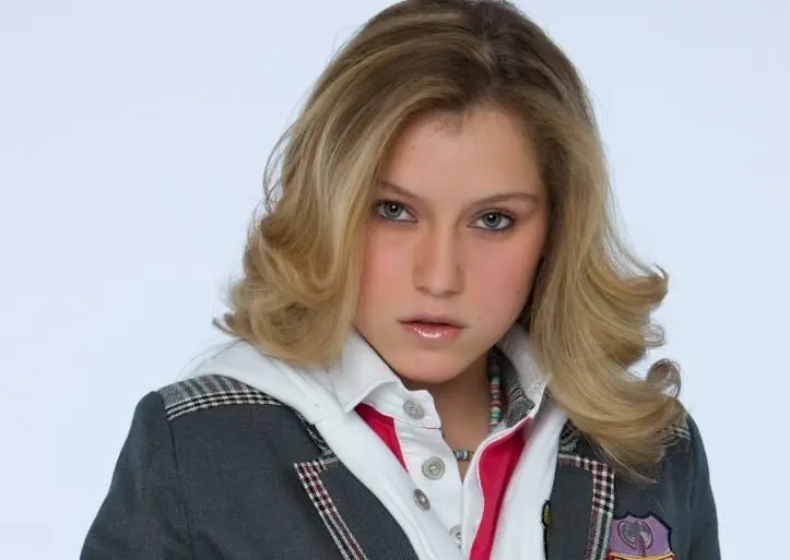 Natalia Juárez | Fabiola Escobedo Iturbide