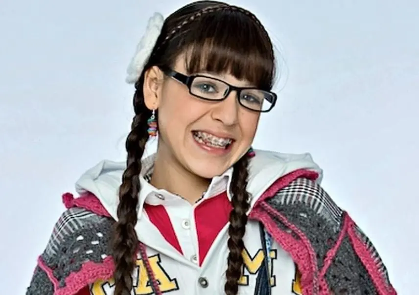 Danna Paola | Patricia 'Patito' Peralta Castro