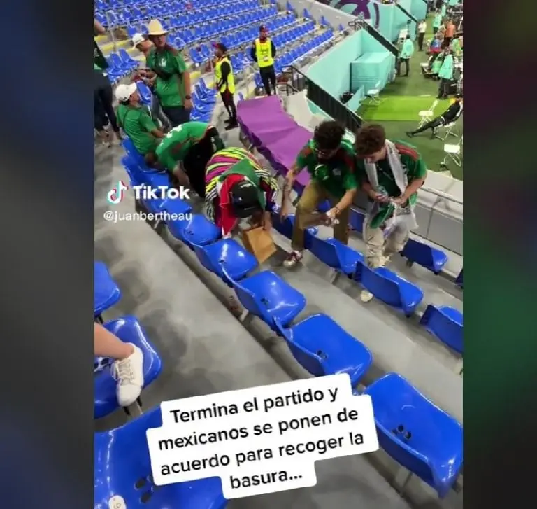 influencers recogen basura tras el partido de México (TikTok)