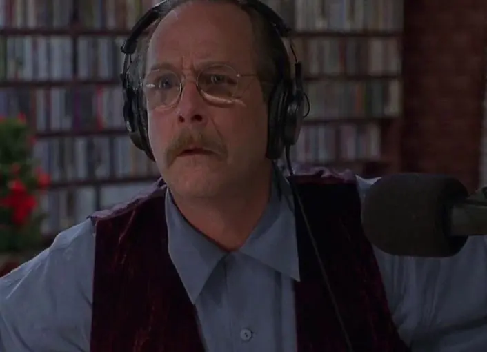 Martin Mull | Locutor de radio