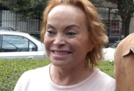 Esta política y sindicalista mexicana es una de las mujeres más poderosas que ha tenido el país. Te mostramos cómo ha sido el cambio físico de Elba Esther Gordillo.